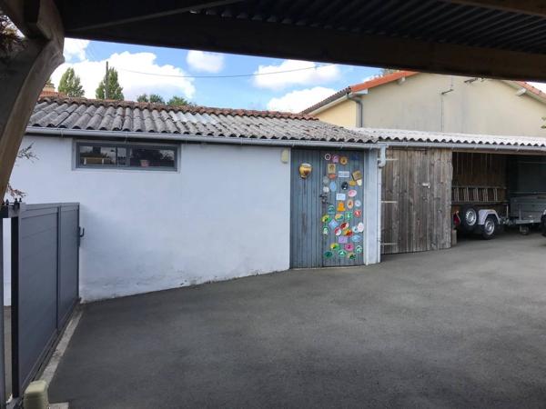 Pavillon aux portes de Bressuire