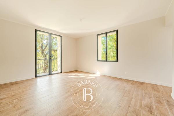 Aix-en-Provence, Maison 5 Chambres -  309 m² à vendre