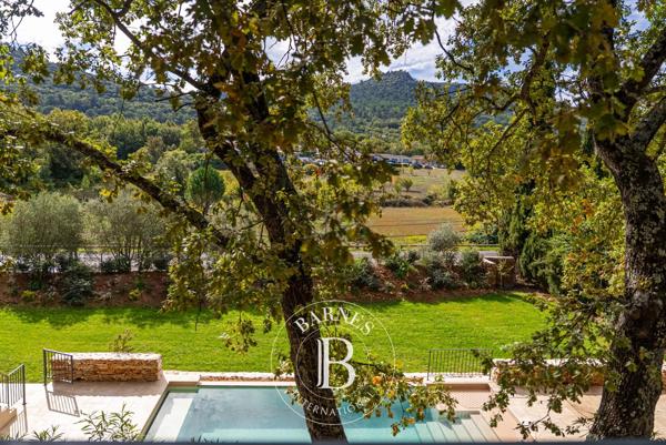 Aix-en-Provence, Maison 5 Chambres -  309 m² à vendre