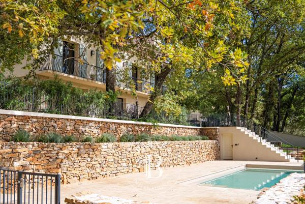 Aix-en-Provence, Maison 5 Chambres -  309 m² à vendre