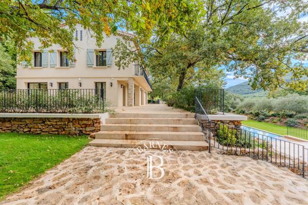 Aix-en-Provence, Maison 5 Chambres -  309 m² à vendre