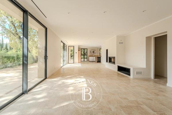 Aix-en-Provence, Maison 5 Chambres -  309 m² à vendre