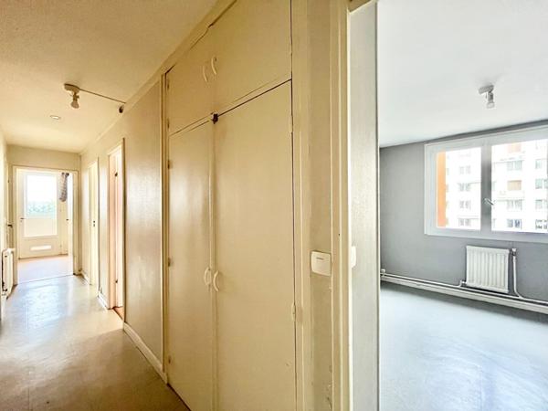 A VENDRE appartement Caen 3 pièce(s) 67.85 m2 - vue dégagée - au calme - parking - cave