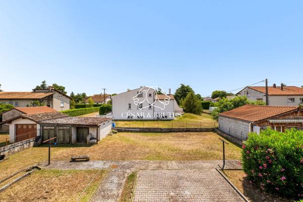 MAISON HAUTEURS DE ROUSSILLON – 4ch – 140m2 – 661m2