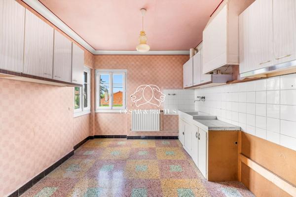 MAISON HAUTEURS DE ROUSSILLON – 4ch – 140m2 – 661m2