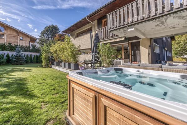 CHAMONIX MONT BLANC Appartement de 5 pièces 129m2