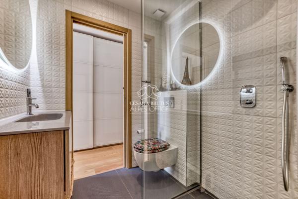 CHAMONIX MONT BLANC Appartement de 5 pièces 129m2