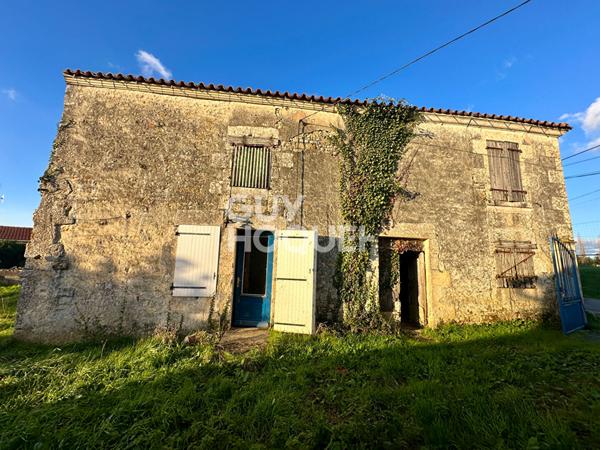 Maison à rénover à Pissotte 164m2