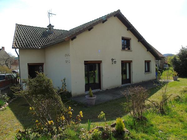 Maison à vendre 6 pièces à 2 minutes d'Ébreuil