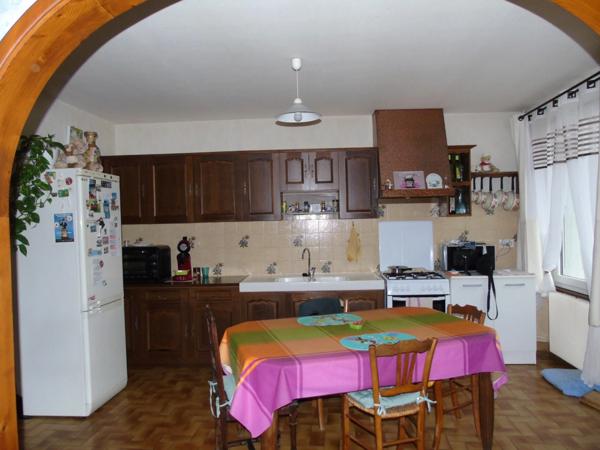 Maison à vendre 6 pièces à 2 minutes d'Ébreuil