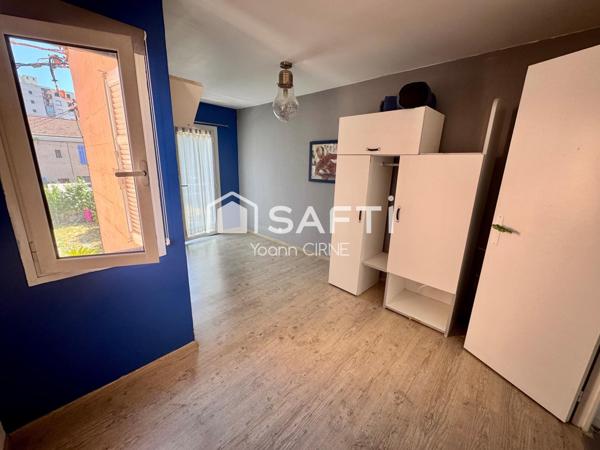 Maison de ville (90m2) avec extérieur (50m2,  garage à Marseille 13e