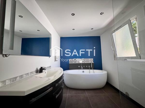 Maison de ville (90m2) avec extérieur (50m2,  garage à Marseille 13e