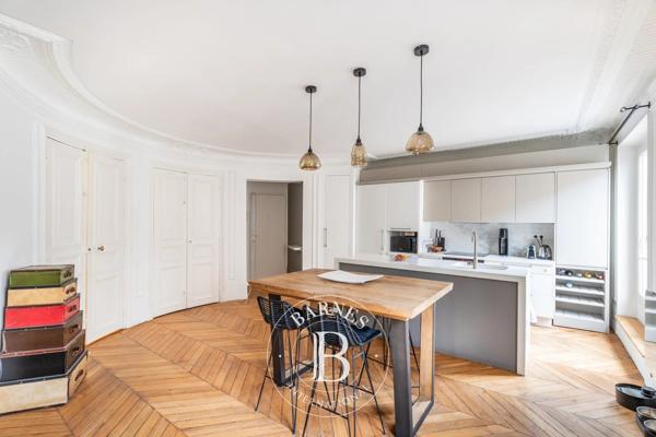 Paris 9ème, Appartement 2 Chambres -  97 m² à vendre