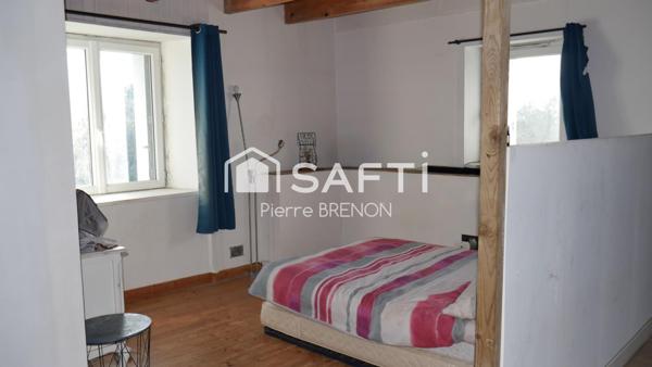 Maison a vendre de 189m2 sur 2.5 hectares de terrain