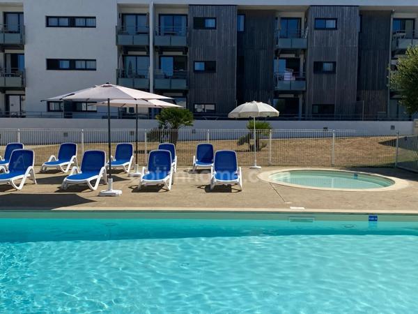 Appartement vue mer avec piscine !