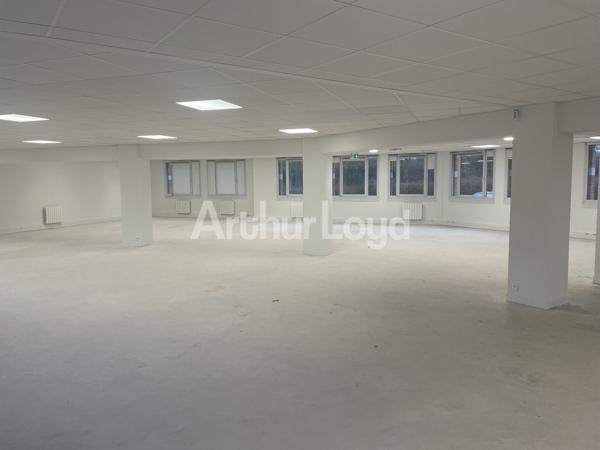 Bureaux à vendre ou à louer dès 506 m² - Environnement verdoyant & accessibilité directe autoroutes
