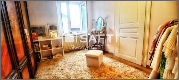 Maison de charme avec grange à exploiter