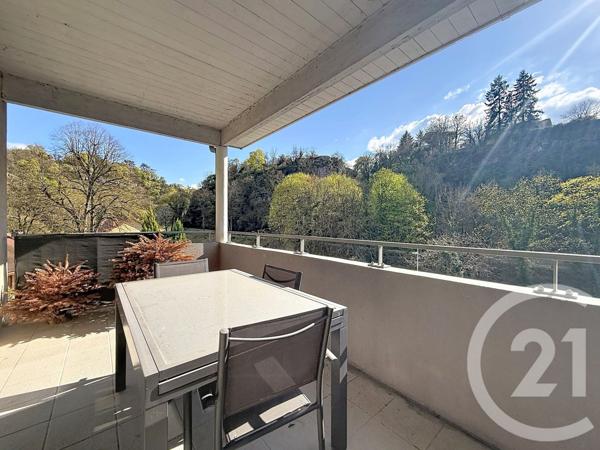 Appartement F4 à vendre  4 pièces - 84,73 m2 CREMIEU - 38