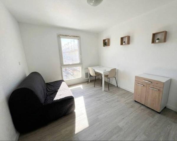 Appartement 1 pièce - 44300 Nantes -  Bourgeonnière-Petit Port