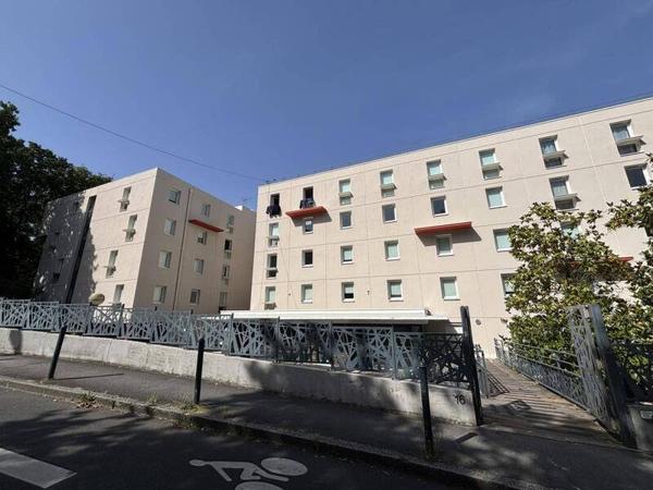Appartement 1 pièce - 44300 Nantes -  Bourgeonnière-Petit Port