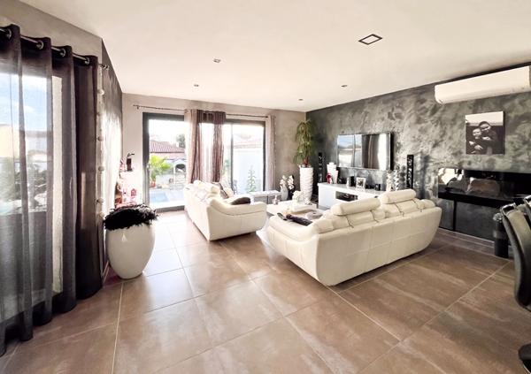 Maison 5 pièce(s) 138 m2 + maison T2 28 m2, Sainte soulle 17220