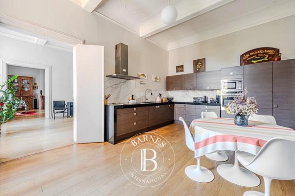 Aix-en-Provence, Appartement 3 Chambres -  231 m² à vendre