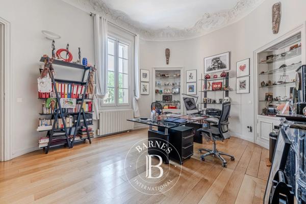 Aix-en-Provence, Appartement 3 Chambres -  231 m² à vendre