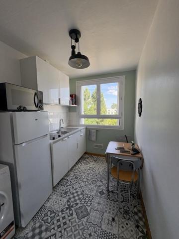 SUPERBE APPARTEMENT T4 MEUBLE