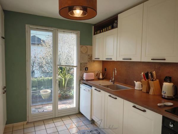 Maison 5 pièces 110m² à vendre à Cessy 01170