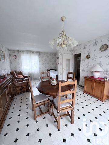 Maison à vendre 4 pièces 82 m² Saint-Étienne-du-Rouvray