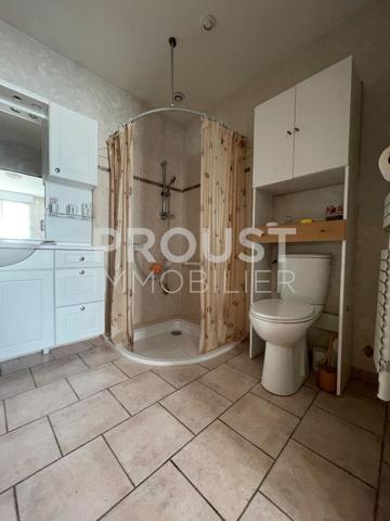 En exclusivité, quartier quai métayer, maison de 116 m² avec jardin en bord de sèvre.