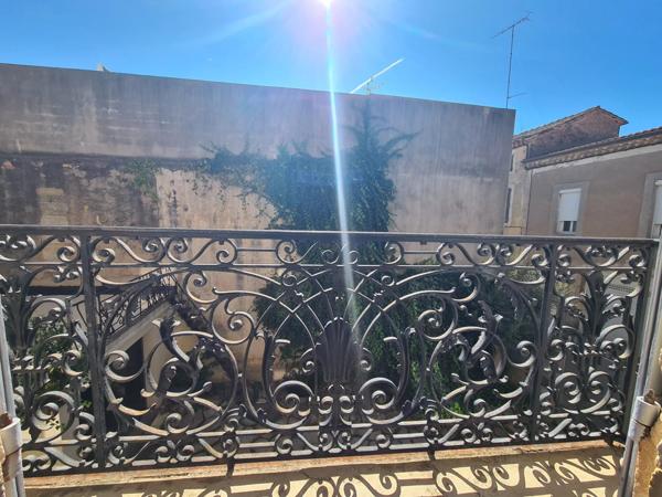 Maison de Maître rénovée – 215 m², Piscine, Garage, Cour et Terrasse