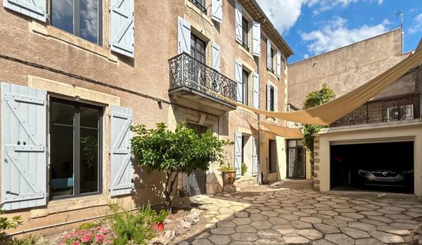 Maison de Maître rénovée – 215 m², Piscine, Garage, Cour et Terrasse