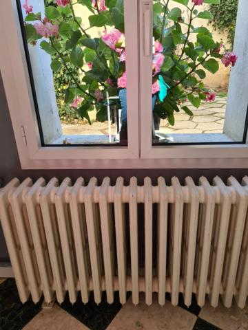 Maison de Maître rénovée – 215 m², Piscine, Garage, Cour et Terrasse