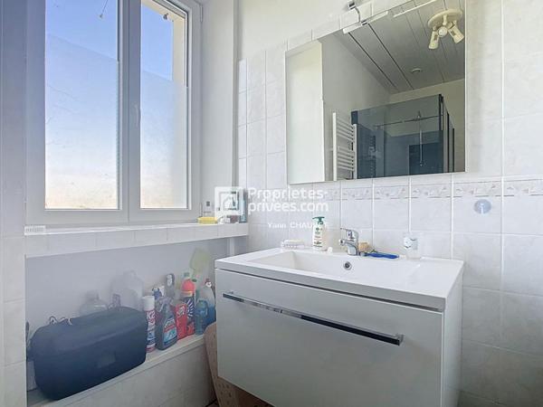 Maison Beauvoir Sur Mer 5 pièce(s) 100 m2 environ sur + d'1 Ha