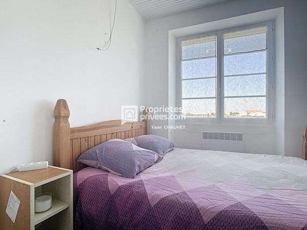 Maison Beauvoir Sur Mer 5 pièce(s) 100 m2 environ sur + d'1 Ha