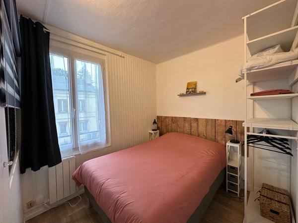 l'Adresse vous propose ce T2 meublé avec une vue imprenable sur la ville du Havre dans le quartier de Félix Faure.