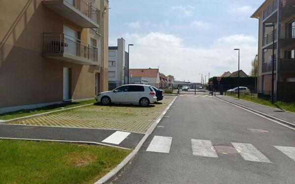 Stationnement à louer    Berck
