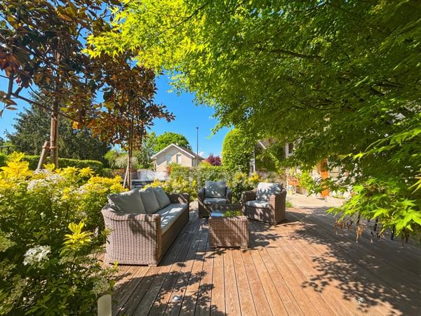 À VENDRE – Ferme Gessienne rénovée + Grange - PREVESSIN-MOENS (01)