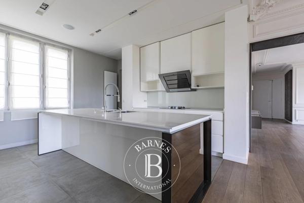 Paris 7ème, Appartement 4 Chambres -  202 m² à vendre