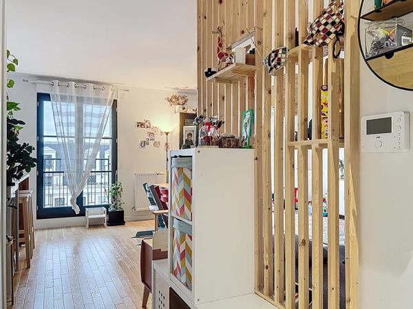 DUPLEX 4 PIECES / BALCON / PARKING