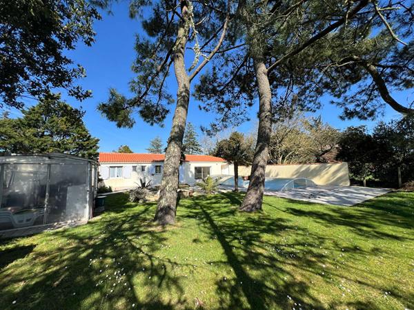 Maison Longeville Sur Mer 5 pièce(s)