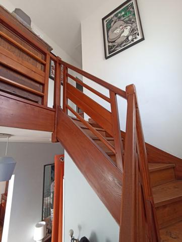 Maison  8 pièce(s)  5 chambre(s)  173 m²