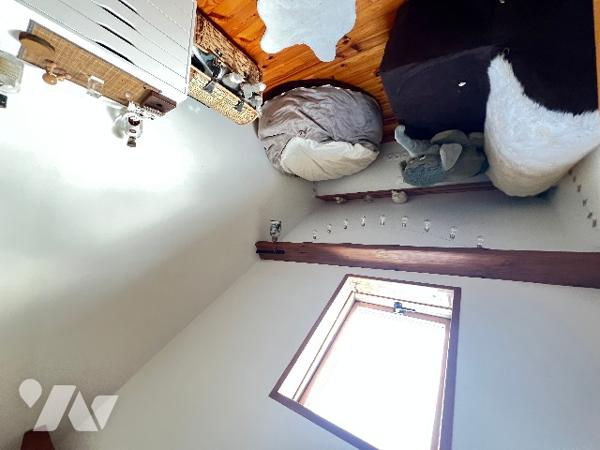 Maison familiale  6 chambres d'une superficie habitable approximative est de 157 m².