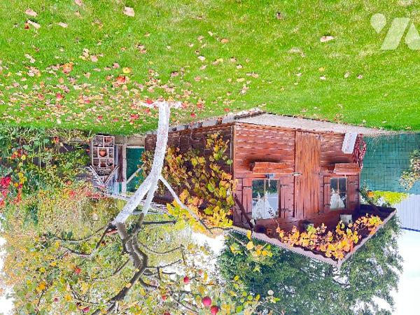 Maison familiale  6 chambres d'une superficie habitable approximative est de 157 m².