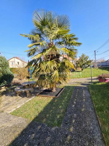 Maison
                                                                                                                                                                                                                                                                                                                        5 pièce(s)                                                                                                                                                                                                          3 chambre(s)                                                                                                                                                                                                          144  m²