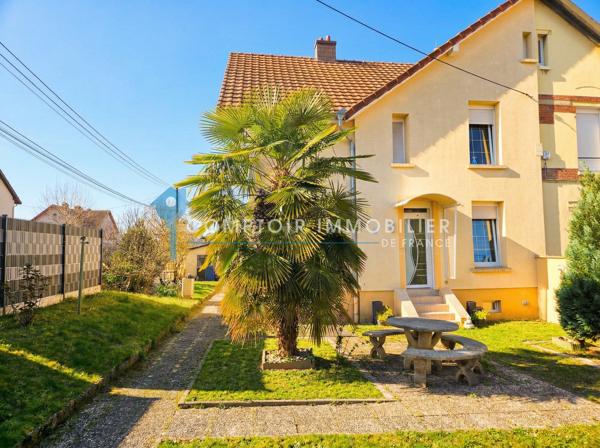 Maison
                                                                                                                                                                                                                                                                                                                        5 pièce(s)                                                                                                                                                                                                          3 chambre(s)                                                                                                                                                                                                          144  m²