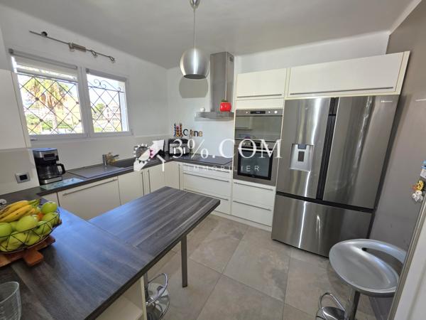 Maison 6 pièce(s) 3 chambre(s) 140 m²