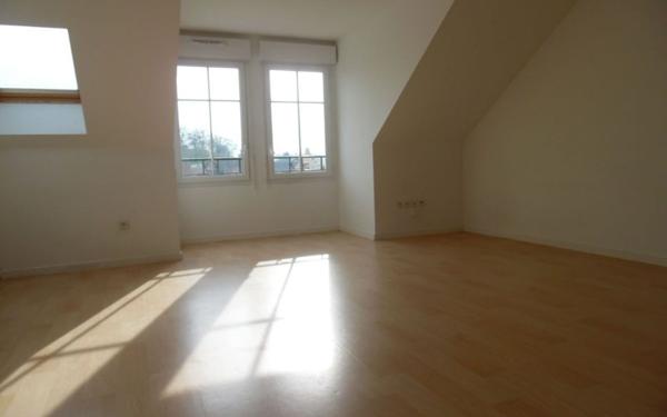 Appartement à louer    2 pièces •  Yerres