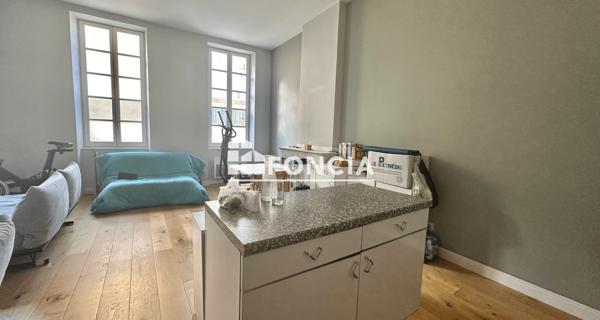 À vendre Appartement 3 pièces 73 m² - Marseille 13006
